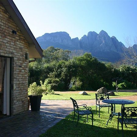 스텔렌보스 Kierie Kwaak Self Catering 빌라 외부 사진